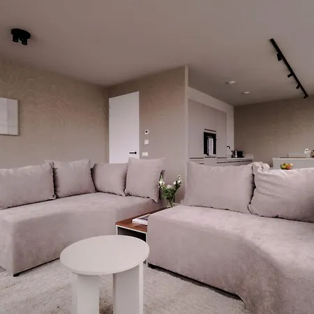 1br Penthouse In Centre Apartmán *